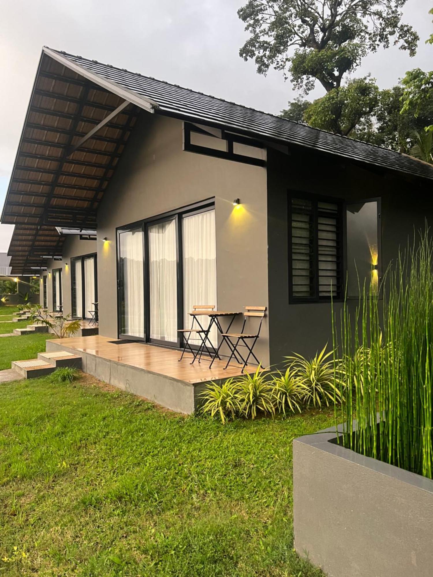Bendheka - Cliff Front Cottages Coorg Gonikoppal Bagian luar foto