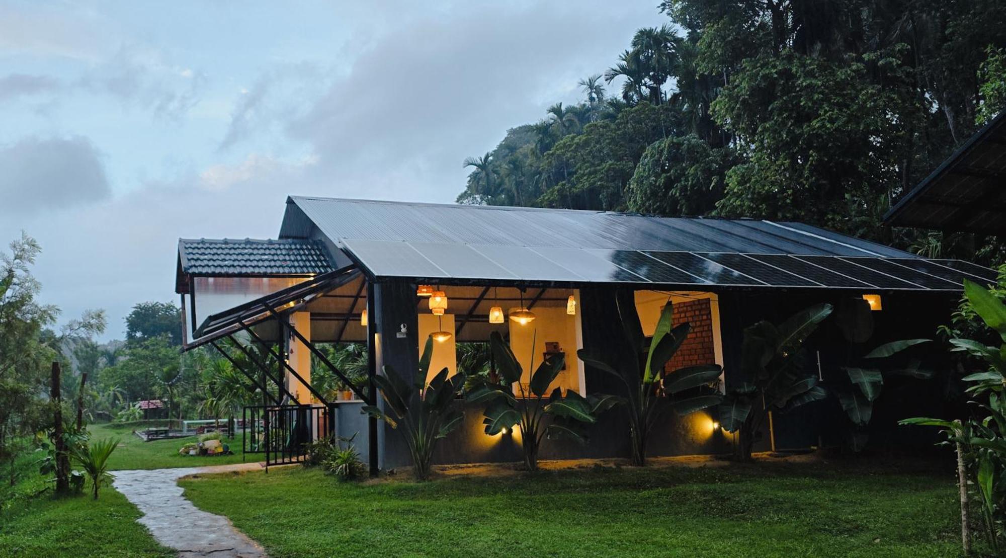 Bendheka - Cliff Front Cottages Coorg Gonikoppal Bagian luar foto