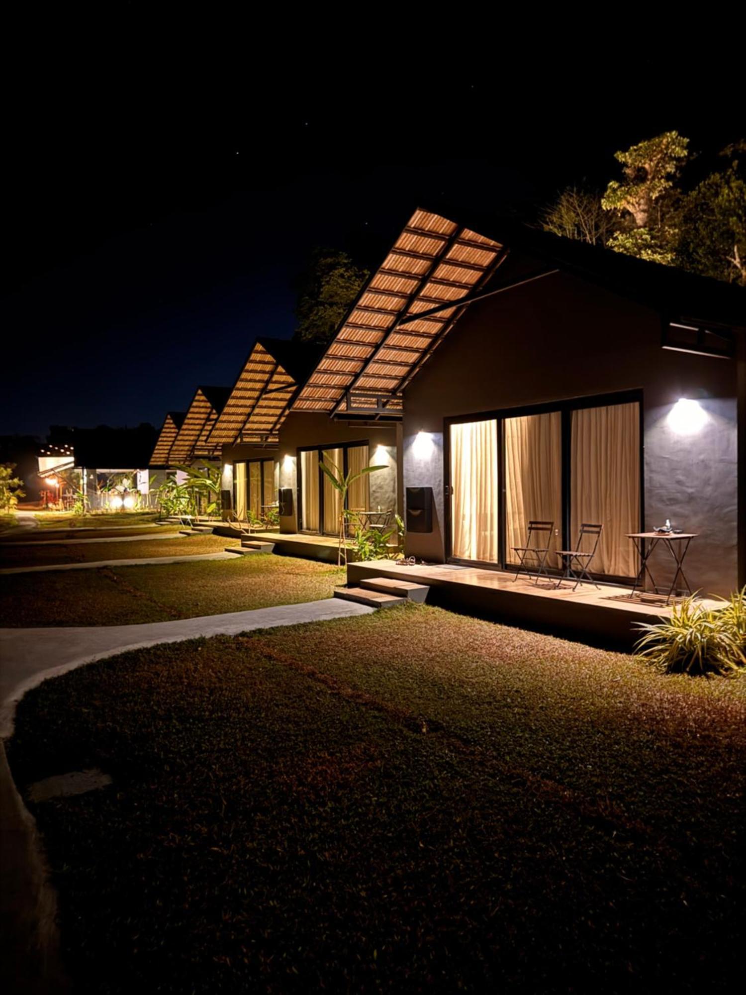 Bendheka - Cliff Front Cottages Coorg Gonikoppal Bagian luar foto